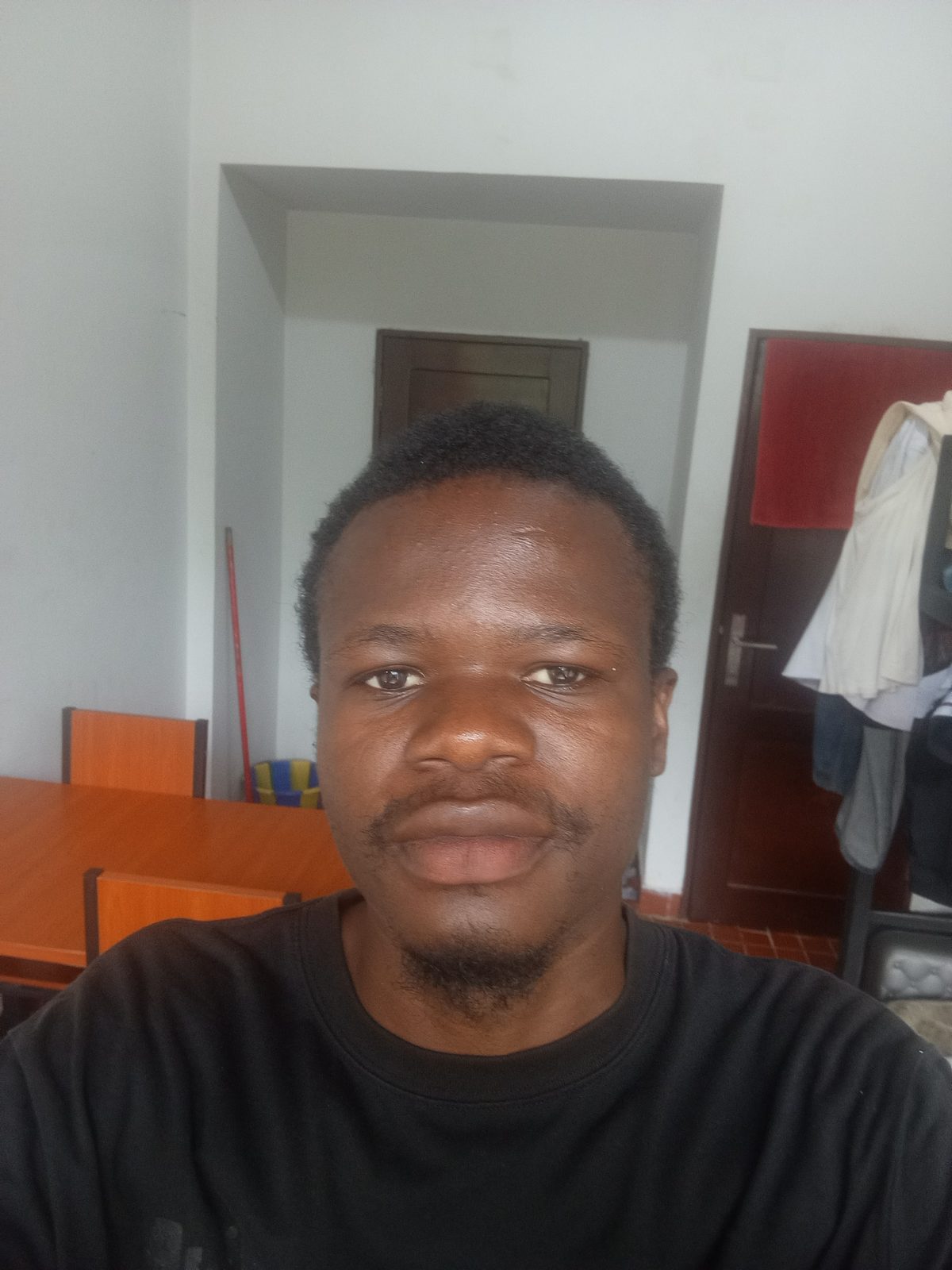 Jordan Lunangu