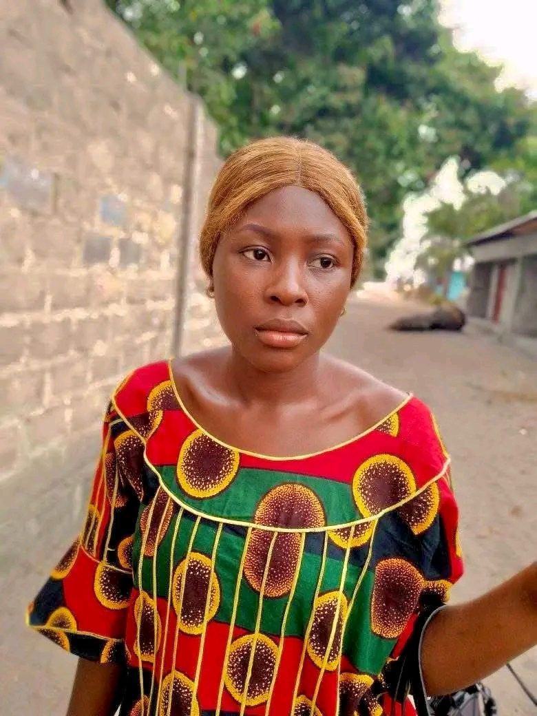 Gladys Mbambi